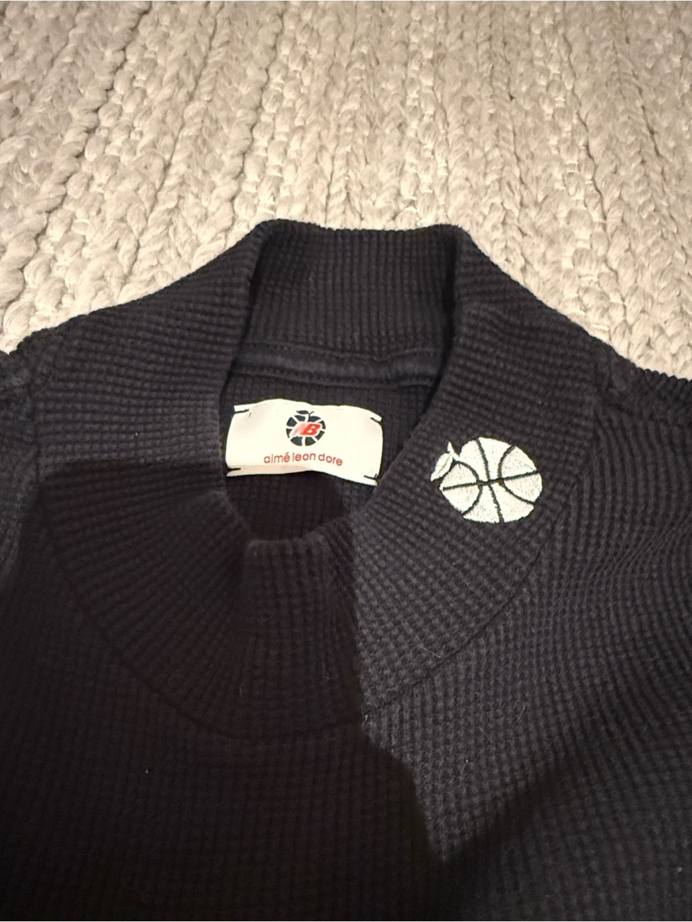 Aime Leon Dore x new balance black waffle shirt size is m/l